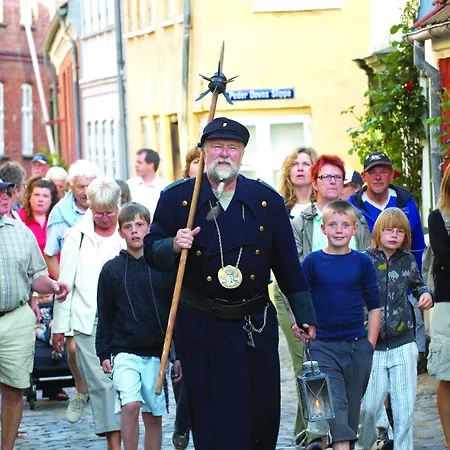 비페리 홀리데이파크 4*