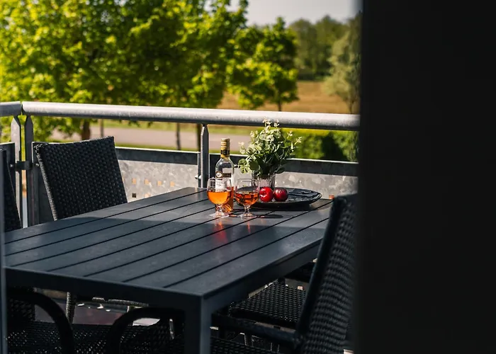 Aldeamento Turístico Byferie 4*